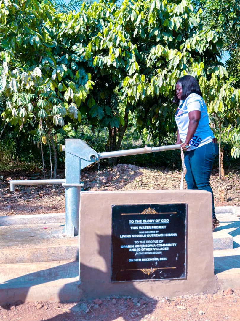 Borehole Commissioning Program Photo 7